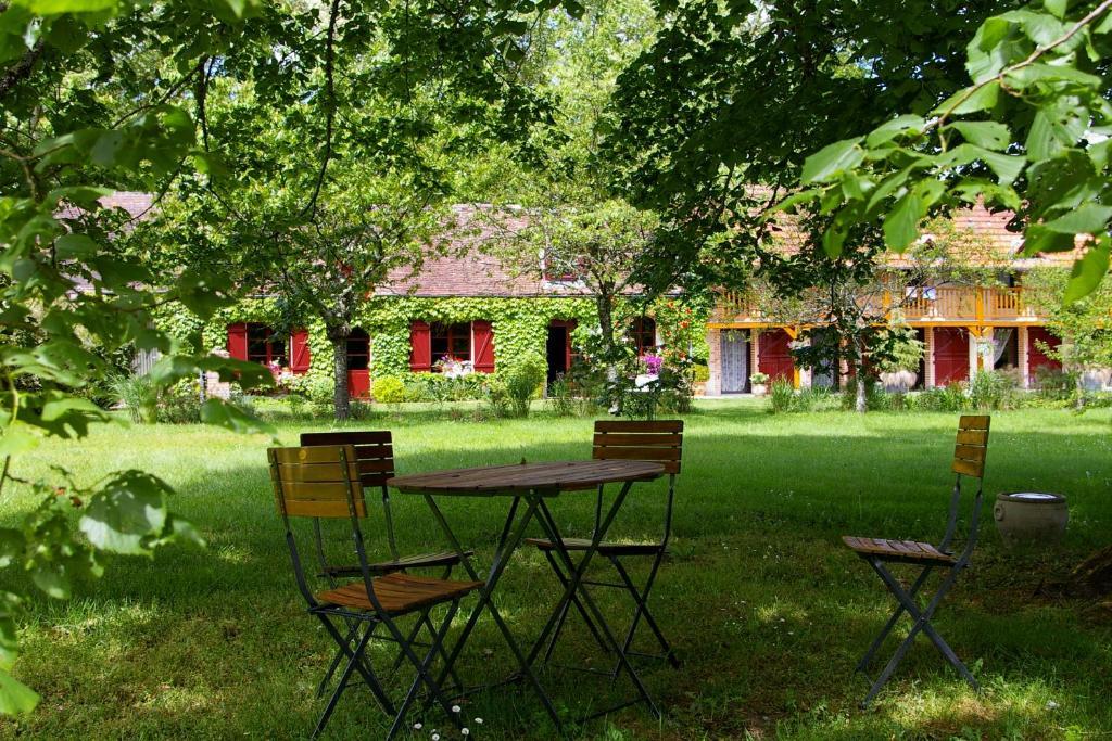 Chambres D'Hotes - Domaine De Montizeau Lailly-en-Val Ngoại thất bức ảnh